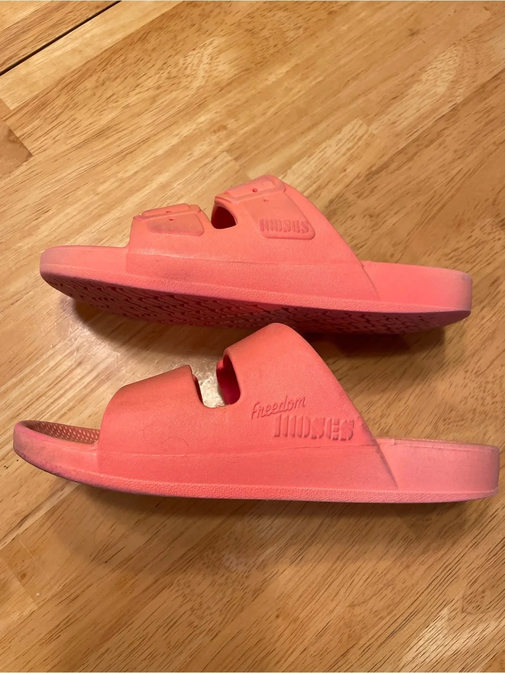 Freedom Moses Coral Pink Kids Slide Sandals